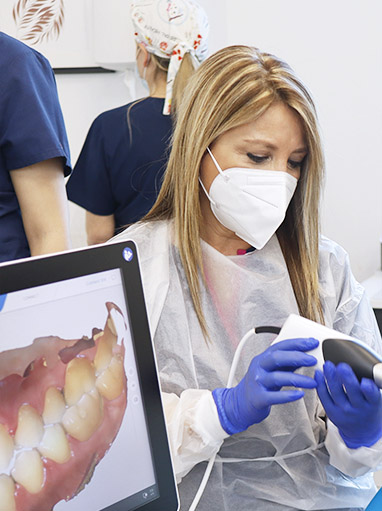dentistas en Rivas-Vaciamadrid. Implantes dentales, ortodoncia, Invisalign, estética dental y blanqueamiento. Clínica dental Zoco Rivas